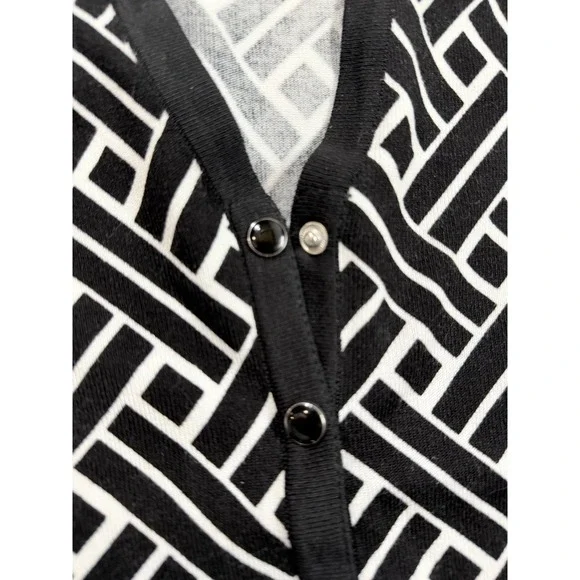 White House Black Market Geometric Snap Front Cardigan Sweater Black White Small - Picture 3 of 10